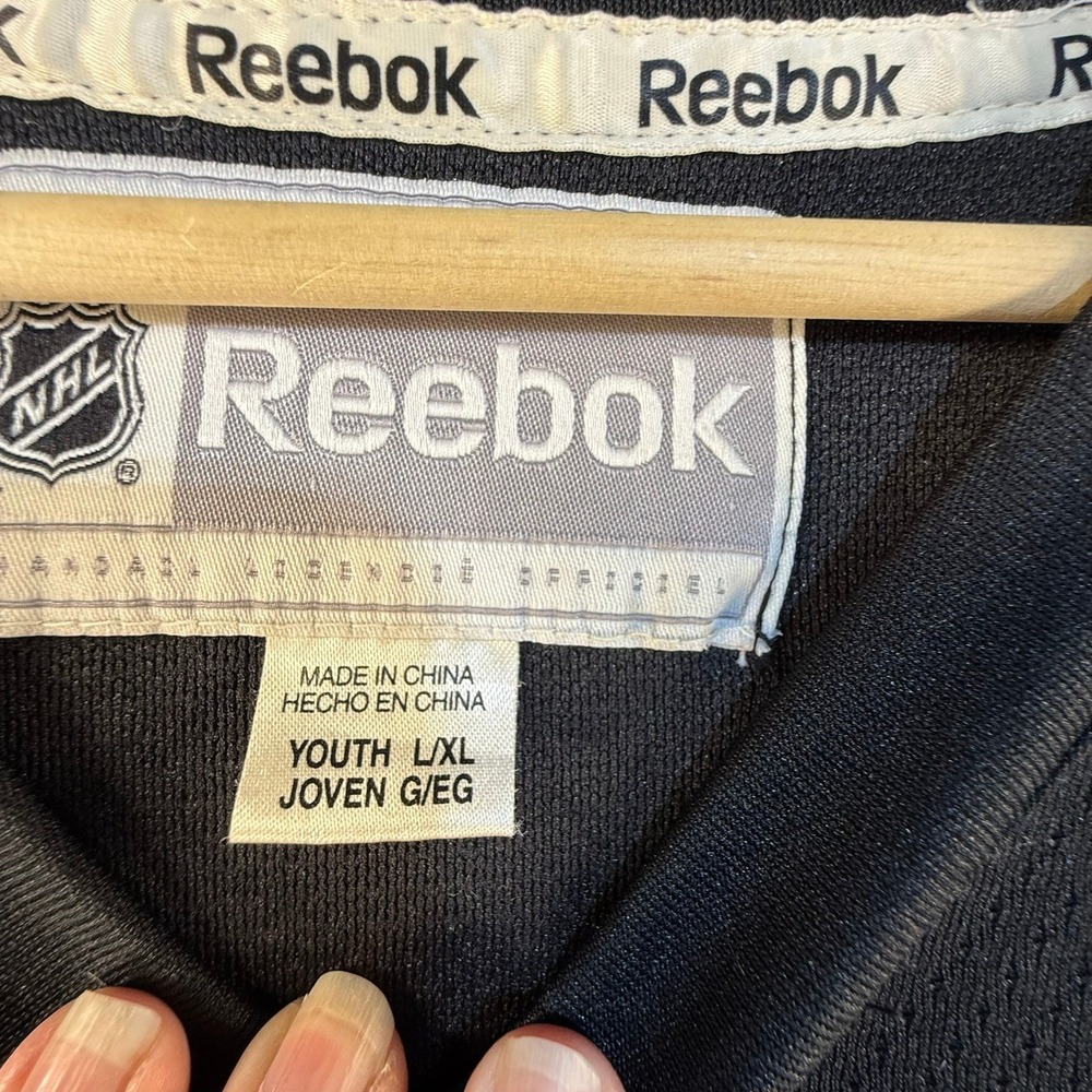 Reebok NHL Pittsburgh Penguins Youth Hockey Jersey Black Gold L/XL T1198 - Picture 4 of 4